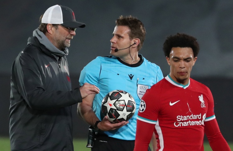 三金四银！厉害了同学！（豪揽三金四银，同学太给力！）