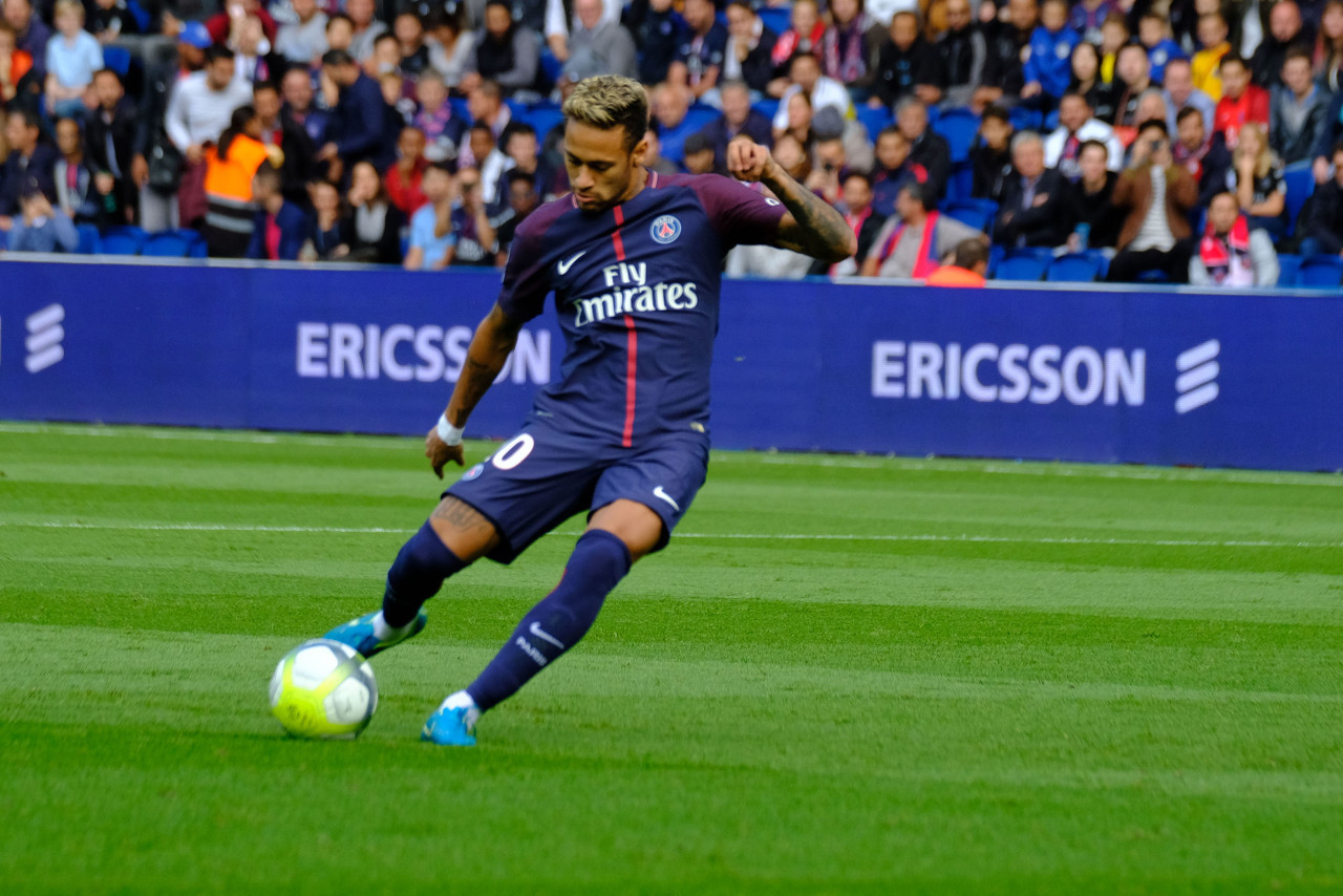 U16男足每场第一球时间：最快6分钟，最晚13分钟（U16男足首球时刻：最早第6分钟，最晚第13分钟）