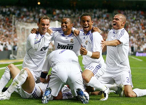 罗体：罗马旧将敦比亚接受测谎，结果显示其实际年龄超过40岁（罗体：罗马旧将敦比亚测谎结果称其实际年龄或超40岁）