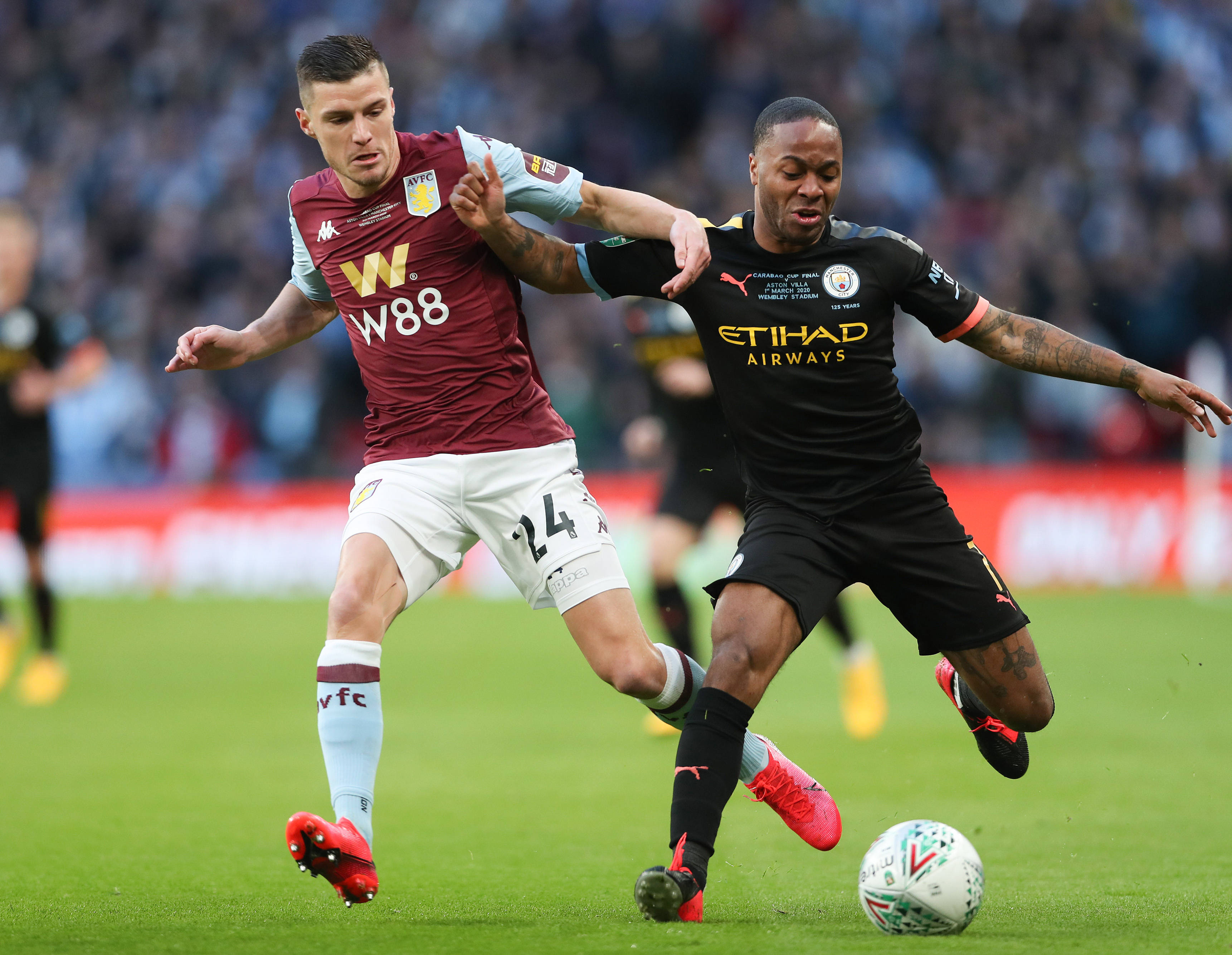 富安健洋：加盟阿贾克斯是全新开始，希望能成为年轻球员榜样（富安健洋：转投阿贾克斯开启新篇章，盼成年轻球员楷模）