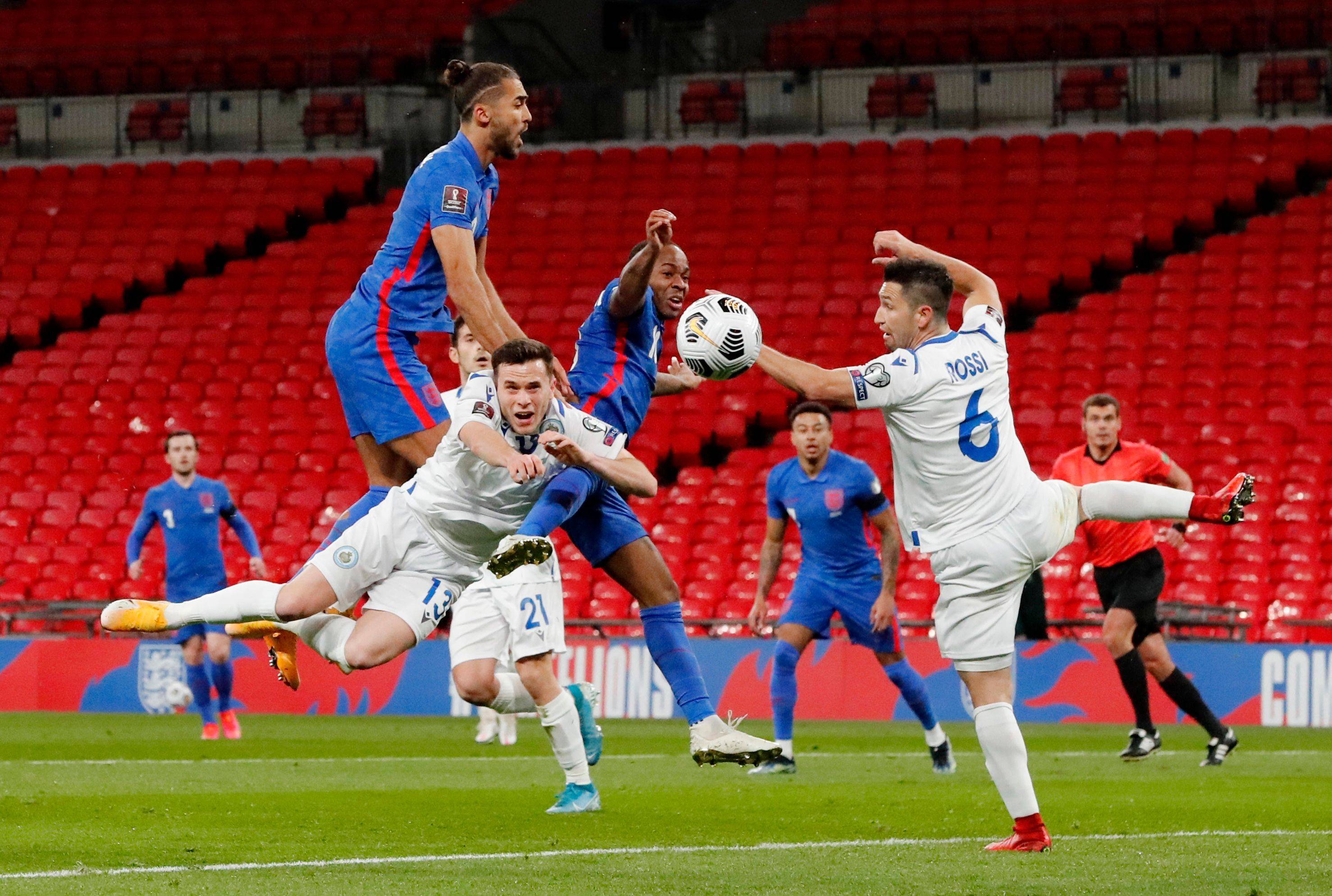 NBA：勇士主场击败灰熊 库里狂砍45分（库里轰45分，勇士主场力克灰熊）