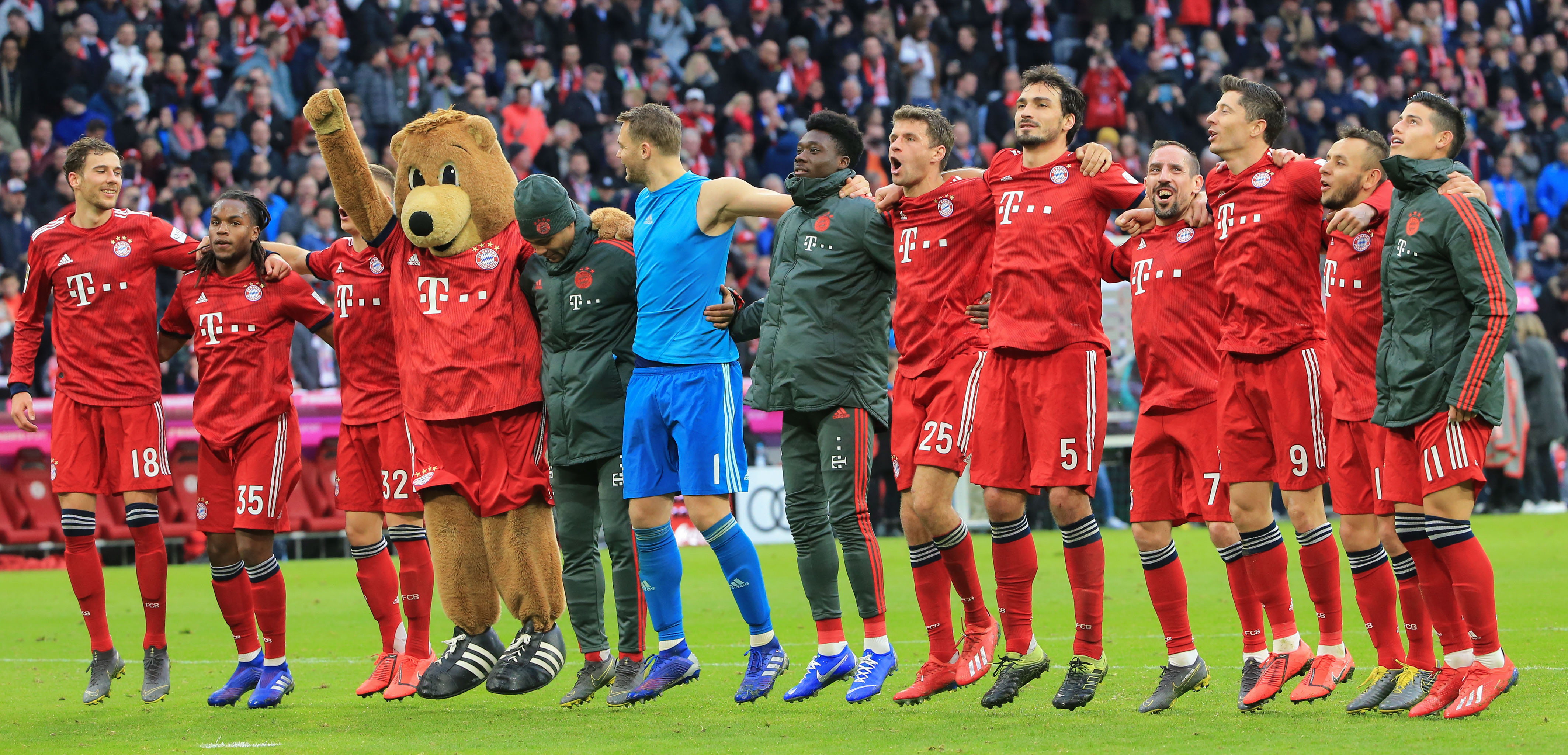 罗马诺：恰20不可能冬窗转会，未来2-3个月他会和国米谈未来（罗马诺：恰20冬窗不会离队，未来两三个月将与国米商谈前景）