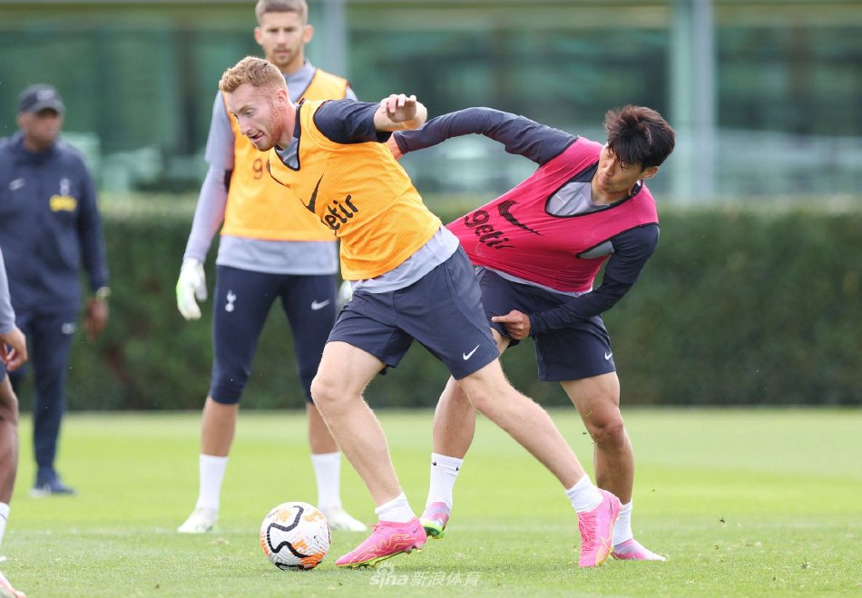 安德森：河南是一支强队，我喜欢他们踢的这种进攻式足球（安德森：河南实力强劲，我欣赏他们的进攻风格）