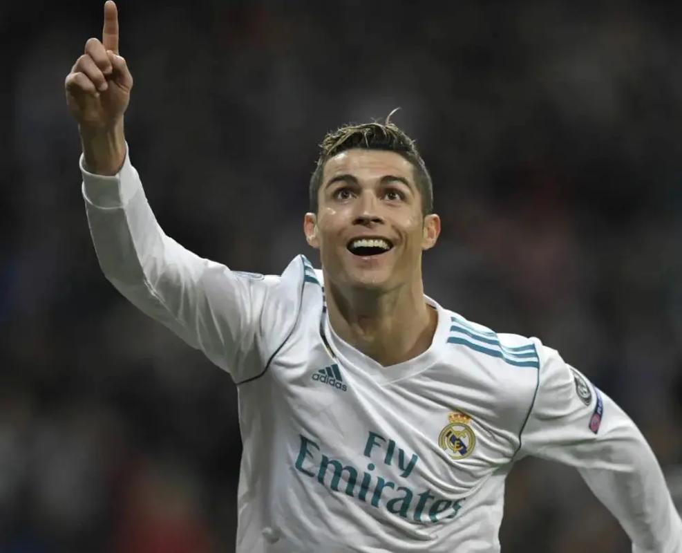 随着维拉2-1+贝蒂斯3-1和罗马3-0，欧联最新积分榜：1-8名只差2分（维拉2-1、贝蒂斯3-1、罗马3-0后，欧联最新积分榜：前八仅差2分）